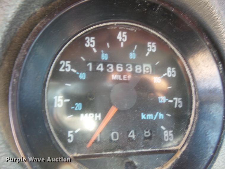 image for item FM9677 2000 Mack RD ready mix truck