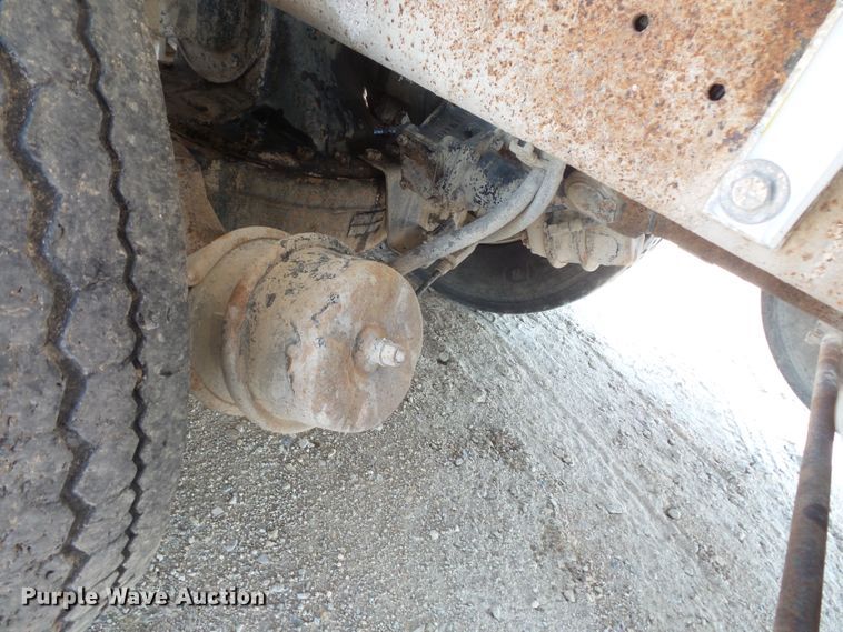 image for item FM9678 2003 Mack CV ready mix truck