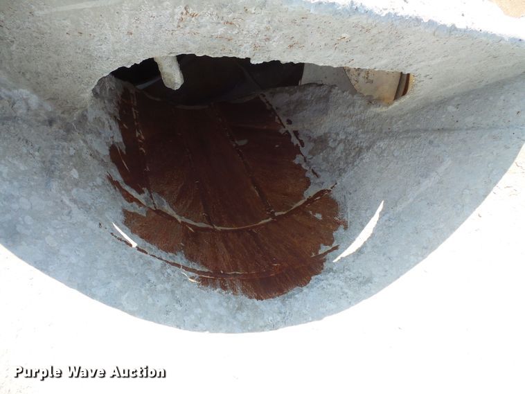 image for item FM9678 2003 Mack CV ready mix truck