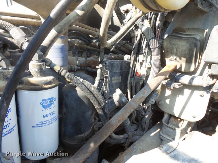 image for item FM9678 2003 Mack CV ready mix truck