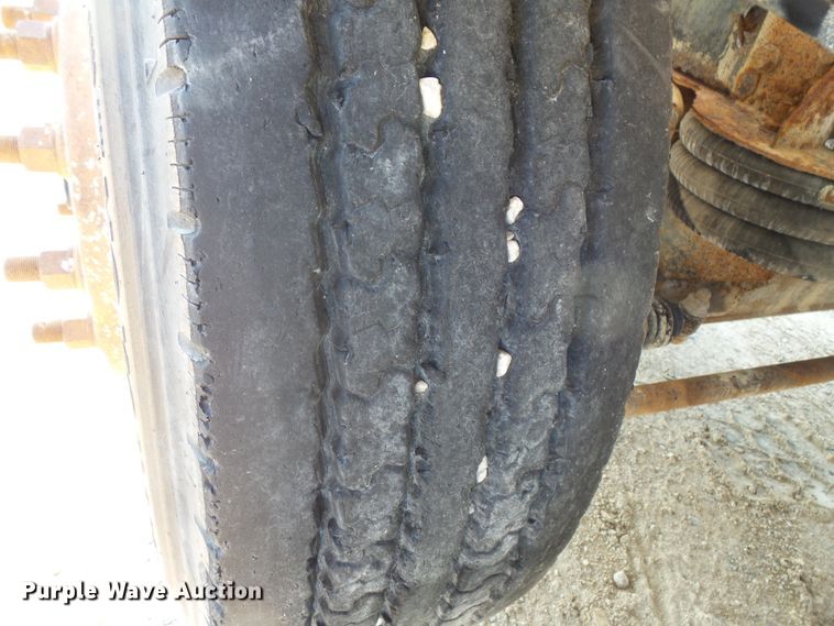 image for item FM9678 2003 Mack CV ready mix truck