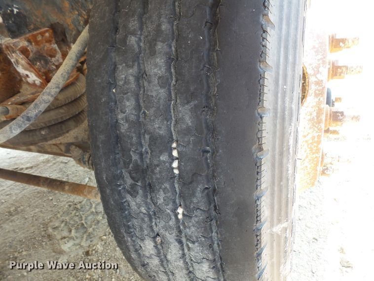 image for item FM9678 2003 Mack CV ready mix truck