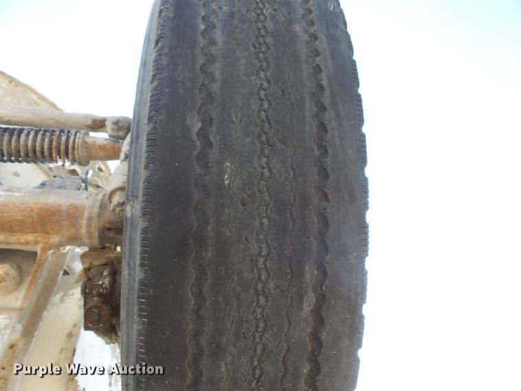 image for item FM9678 2003 Mack CV ready mix truck