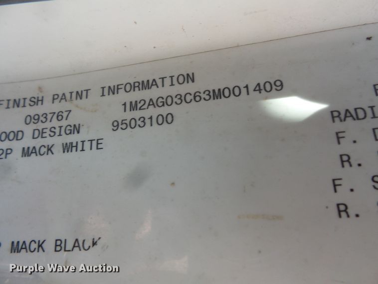 image for item FM9678 2003 Mack CV ready mix truck