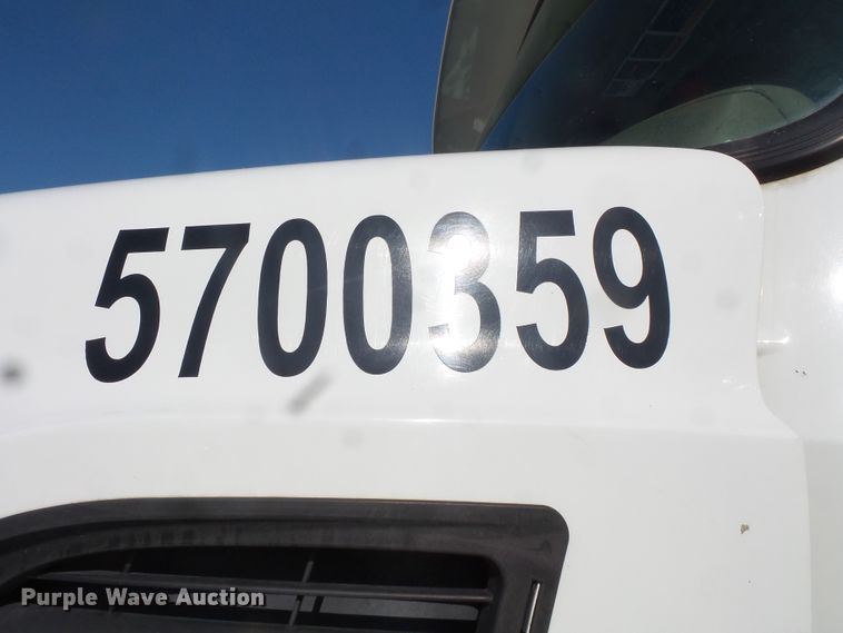 image for item FM9678 2003 Mack CV ready mix truck