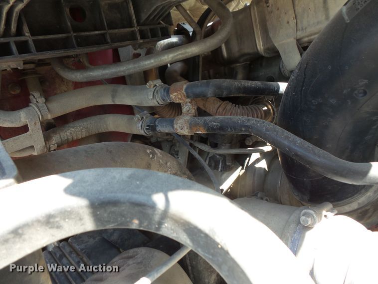 image for item FM9682 2006 Volvo VHD dump truck