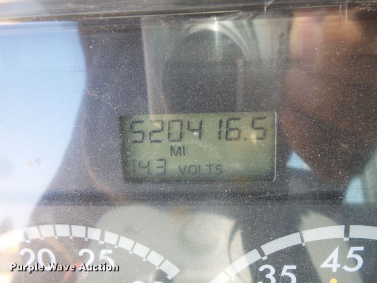 image for item FM9683 2007 Freightliner Columbia semi truck