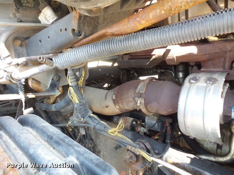 image for item FM9683 2007 Freightliner Columbia semi truck