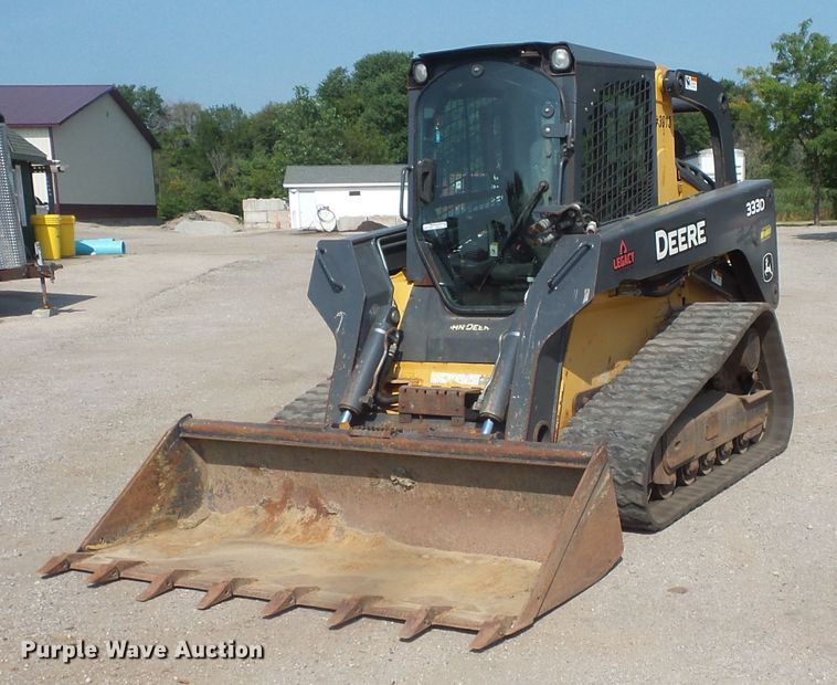 image for item FM9714 2012 John Deere 333D skid steer