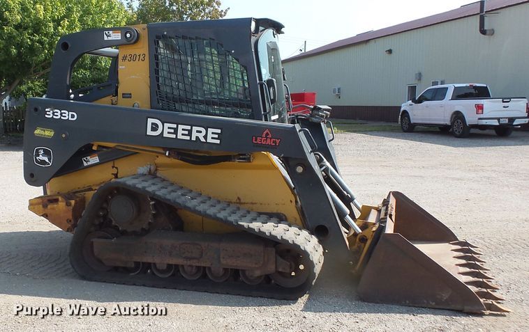 image for item FM9714 2012 John Deere 333D skid steer