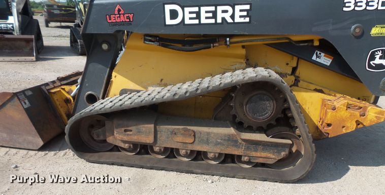 image for item FM9714 2012 John Deere 333D skid steer