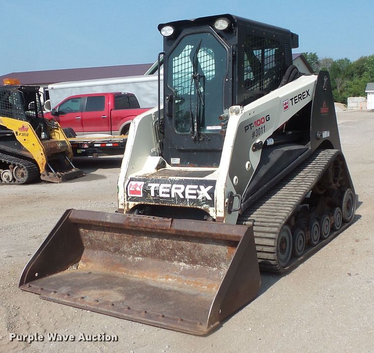 image for item FM9715 2011 Terex PT100G skid steer