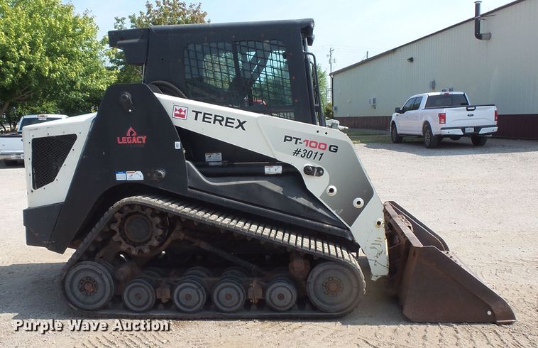 image for item FM9715 2011 Terex PT100G skid steer