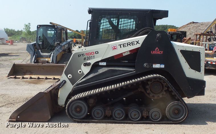 image for item FM9715 2011 Terex PT100G skid steer