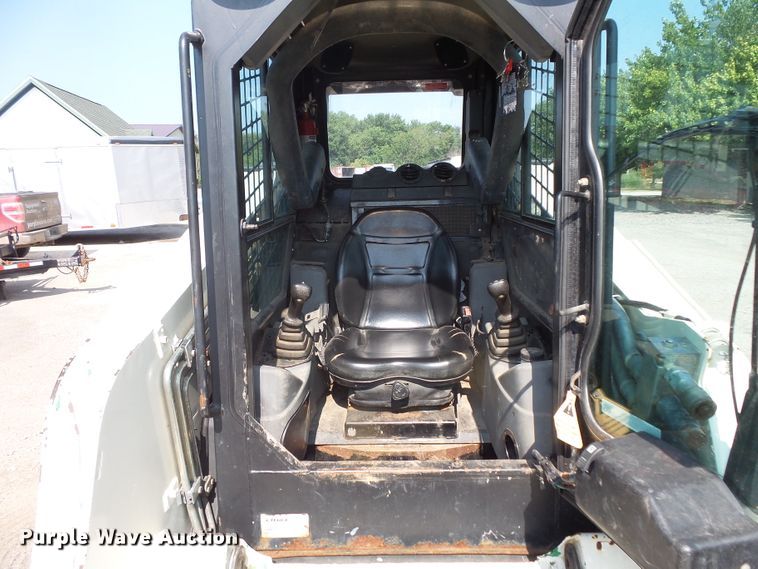 image for item FM9715 2011 Terex PT100G skid steer