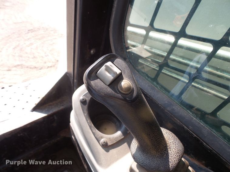 image for item FM9715 2011 Terex PT100G skid steer