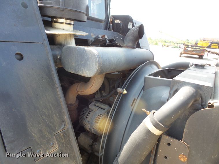 image for item FM9715 2011 Terex PT100G skid steer