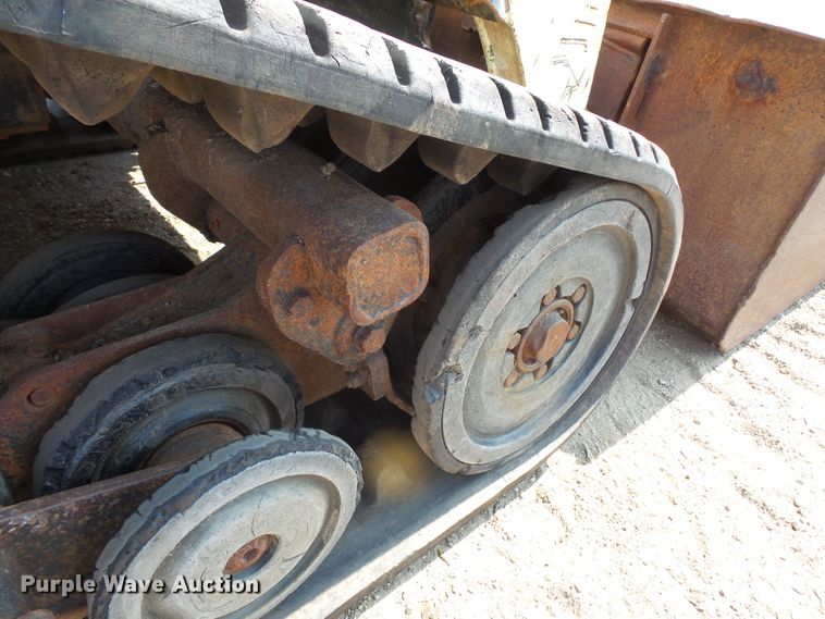 image for item FM9715 2011 Terex PT100G skid steer