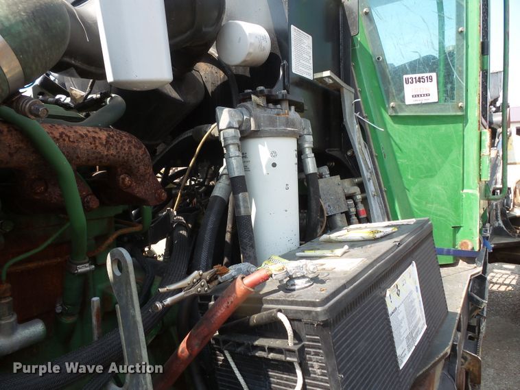 image for item FM9717 2013 John Deere 748H skidder