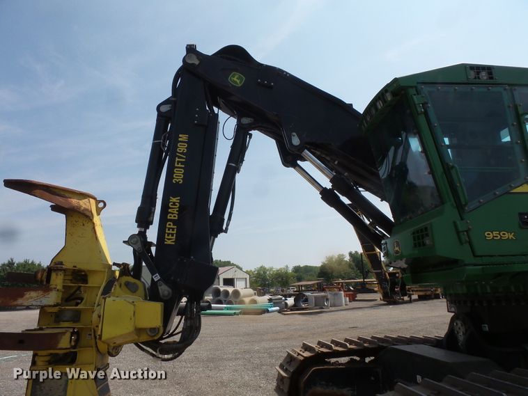 image for item FM9718 2013 John Deere 959K feller buncher