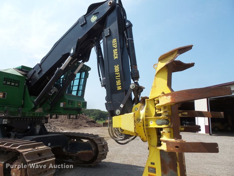 image for item FM9718 2013 John Deere 959K feller buncher