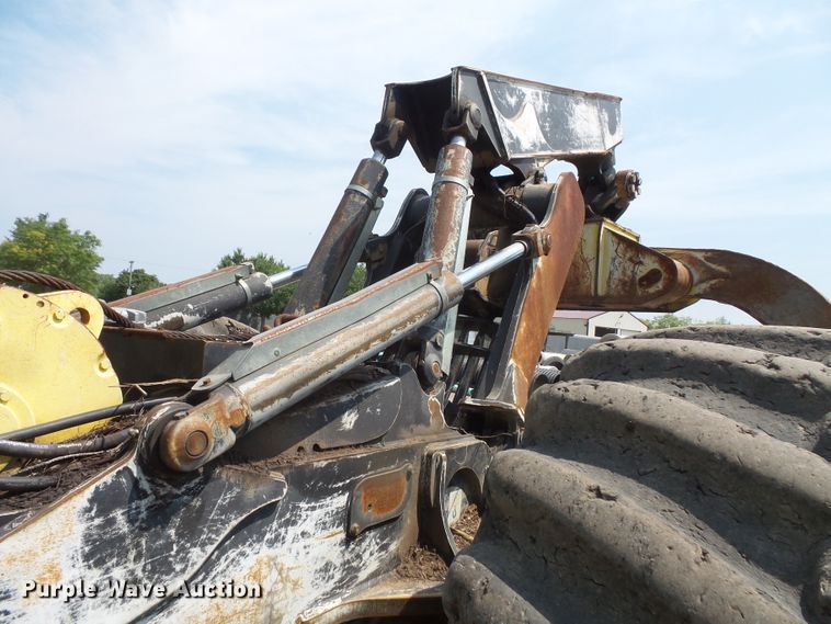 image for item FM9719 John Deere 748H skidder