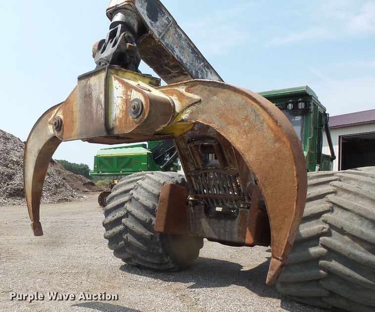 image for item FM9719 John Deere 748H skidder