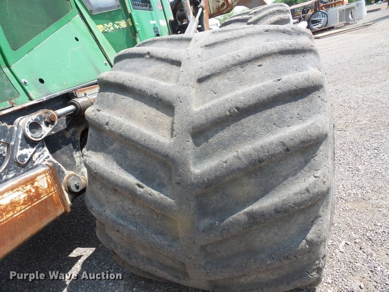 image for item FM9719 John Deere 748H skidder