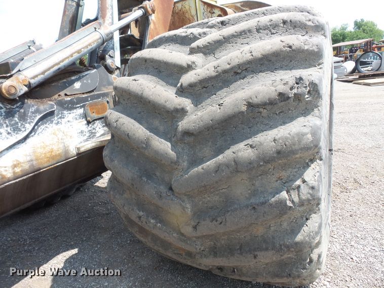 image for item FM9719 John Deere 748H skidder