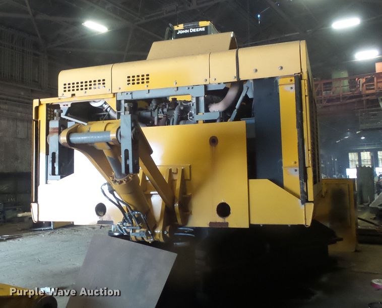 image for item FM9720 2012 John Deere 870G LC long reach excavator