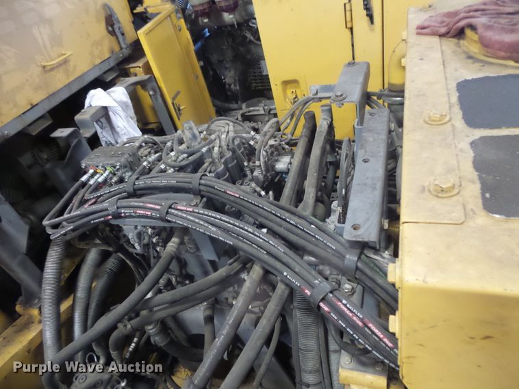 image for item FM9720 2012 John Deere 870G LC long reach excavator