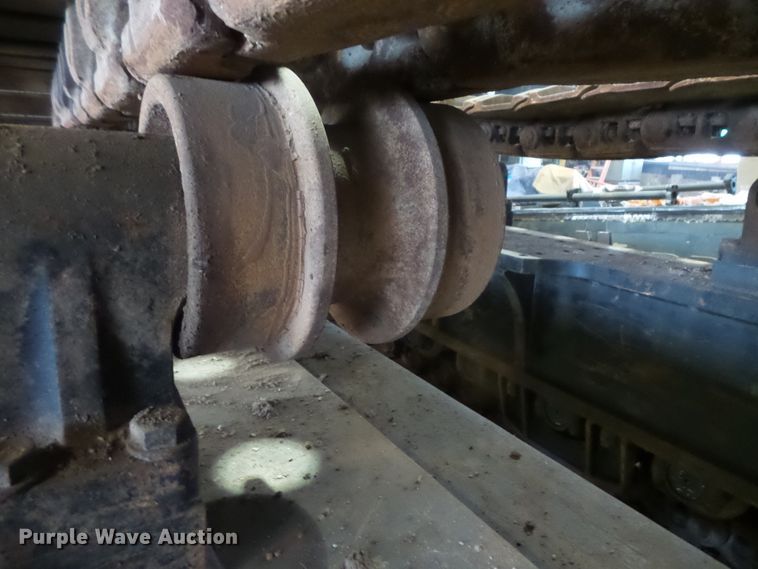 image for item FM9720 2012 John Deere 870G LC long reach excavator