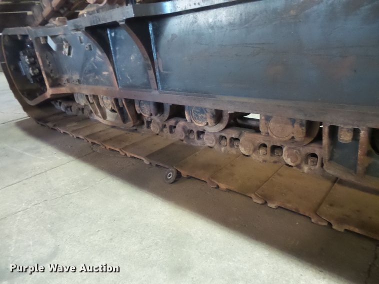 image for item FM9720 2012 John Deere 870G LC long reach excavator