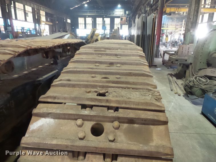 image for item FM9720 2012 John Deere 870G LC long reach excavator