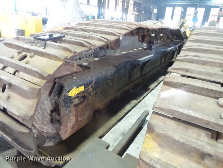 image for item FM9720 2012 John Deere 870G LC long reach excavator