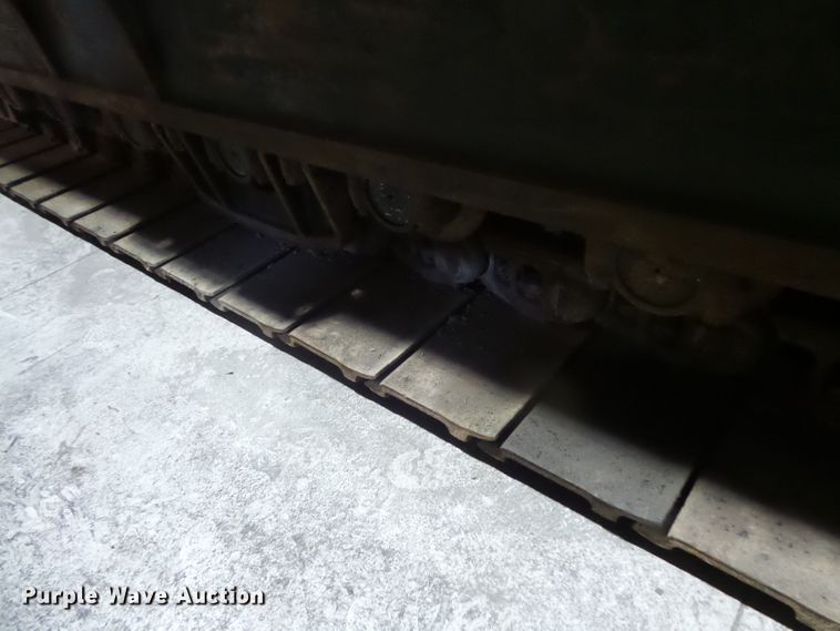 image for item FM9720 2012 John Deere 870G LC long reach excavator