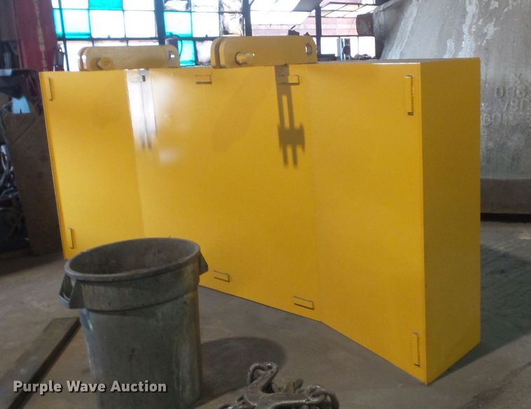 image for item FM9720 2012 John Deere 870G LC long reach excavator