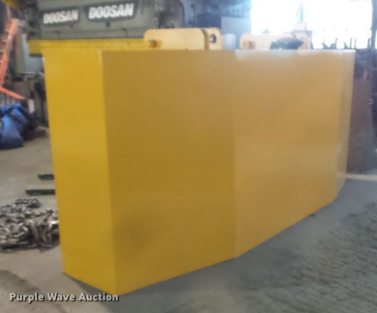 image for item FM9720 2012 John Deere 870G LC long reach excavator