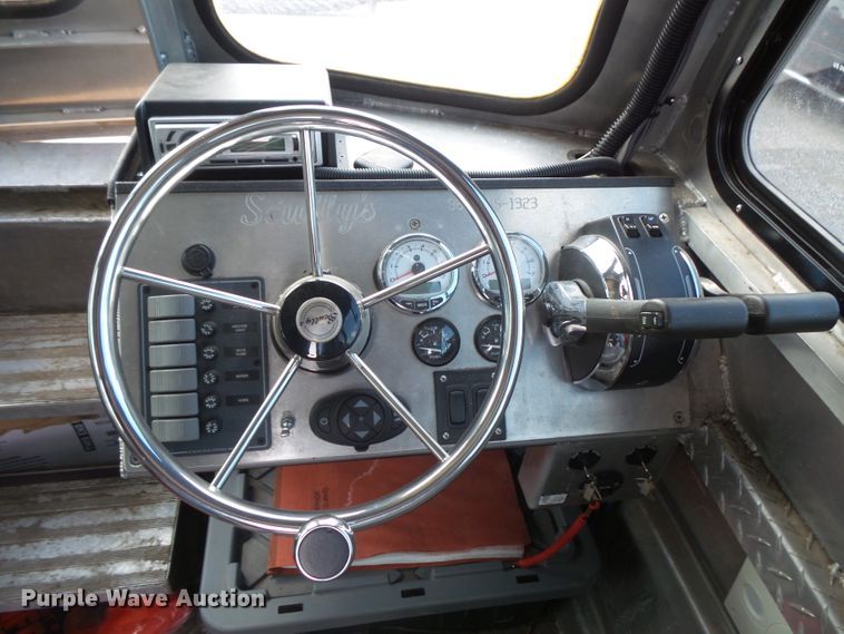 image for item FM9724 2014 Scully boat