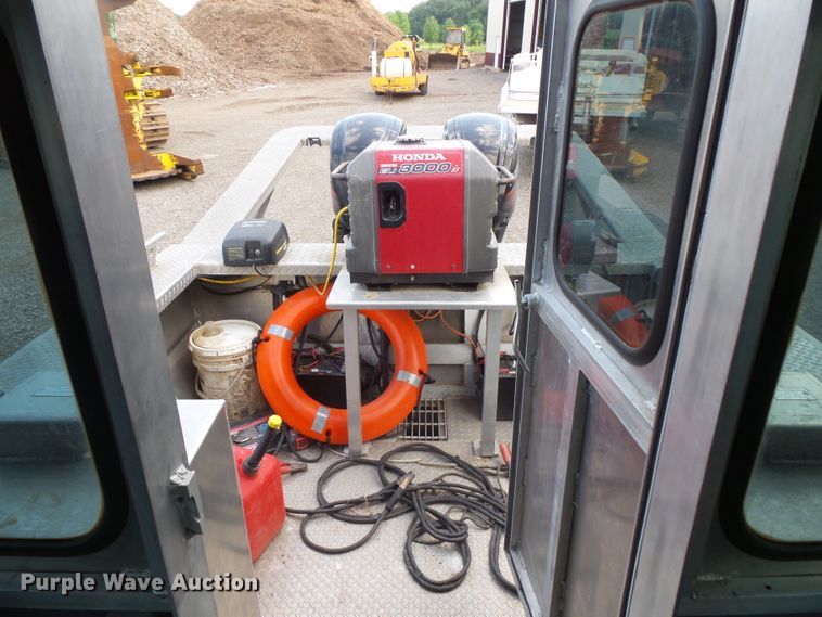 image for item FM9724 2014 Scully boat