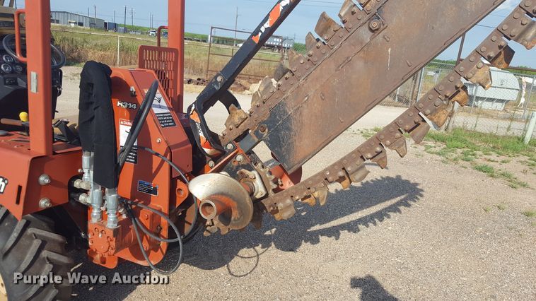 image for item FS9578 2008 Ditch Witch RT40 trencher