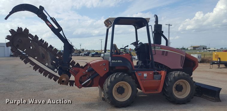 image for item FS9580 2011 Ditch Witch RT95 trencher