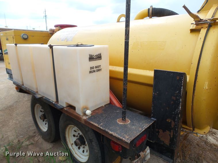 image for item FS9582 2011 Vermeer LP855 vacuum excavator