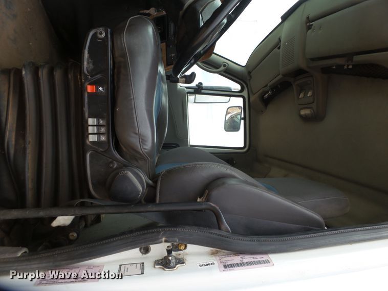 image for item FS9585 2009 International ProStar Premium flatbed truck