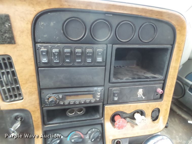 image for item FS9585 2009 International ProStar Premium flatbed truck