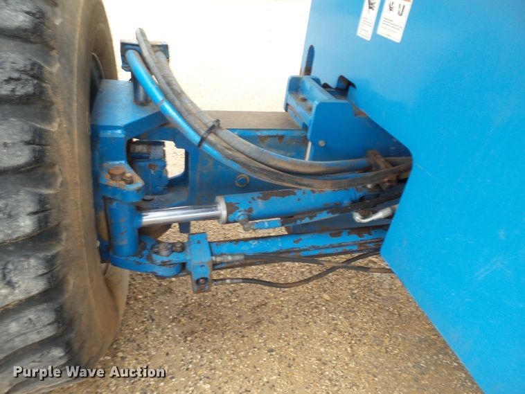 image for item FS9586 1996 Genie S85 boom lift