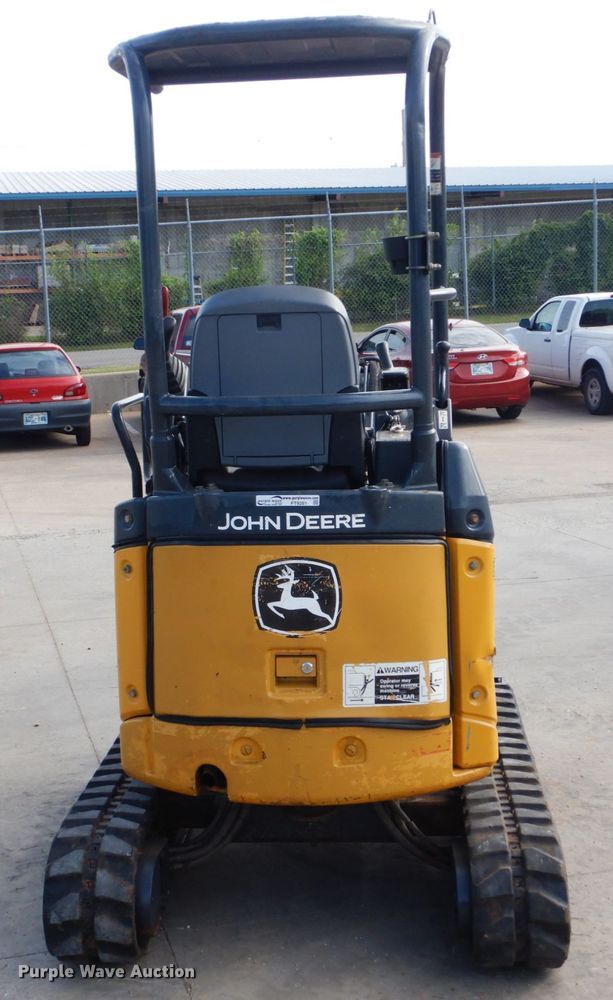 image for item FT9281 2012 John Deere 17D mini excavator