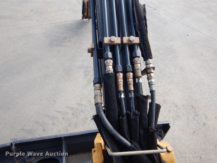 image for item FT9281 2012 John Deere 17D mini excavator