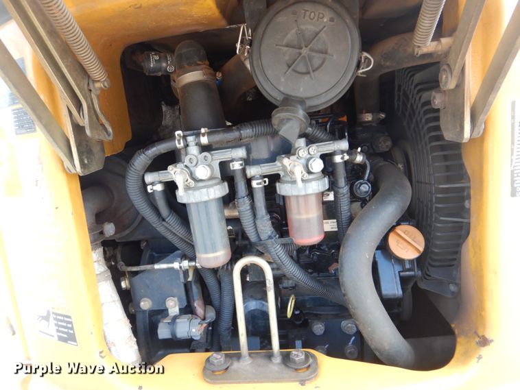 image for item FT9281 2012 John Deere 17D mini excavator