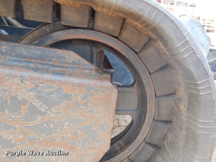 image for item FT9282 2013 John Deere 17D mini excavator